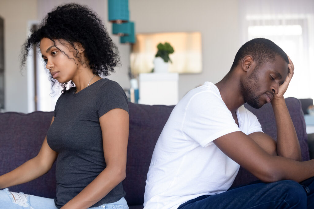 couple in divorce mediation session picture